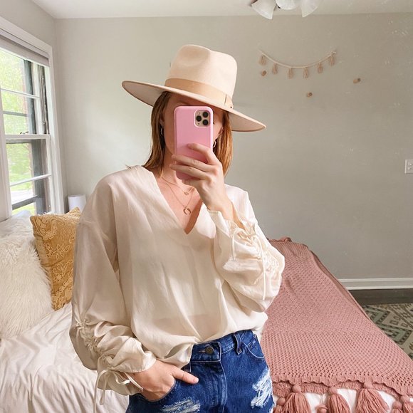 H&M Tops - H&M Cream V Neck Tie Sleeve Blouse